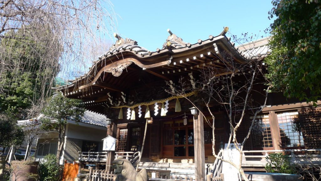 画像　白山神社の拝殿２